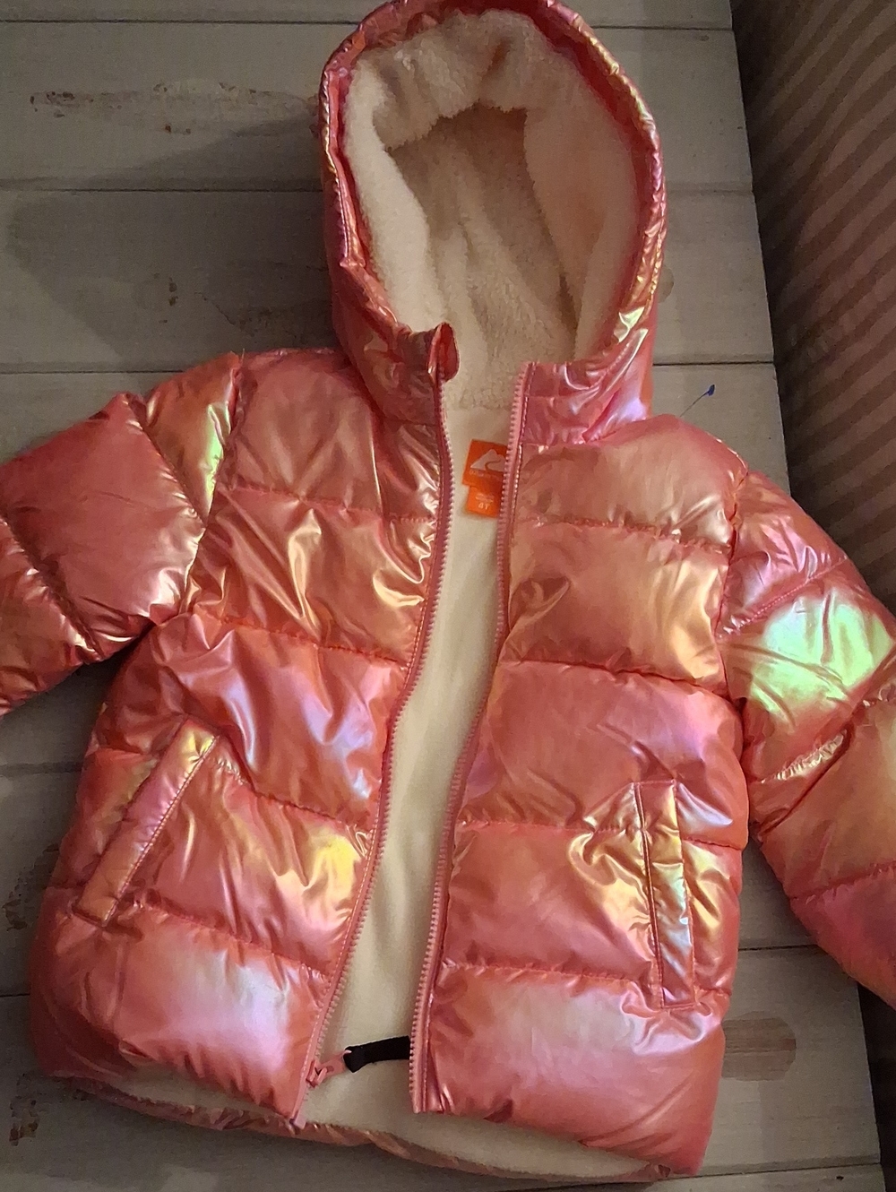 Ozark Trail Iridescent Pink-Orange Hooded Puffer Jacket